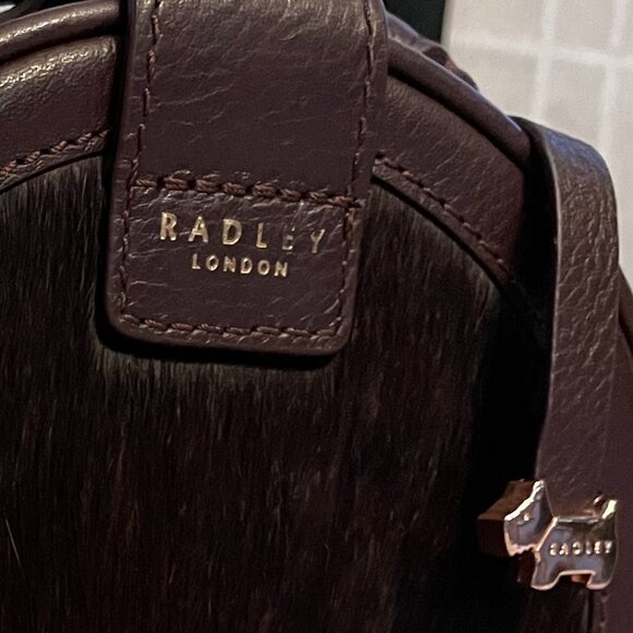 Radley London Witley Circle Calf Hair Crossbody Purse - Picture 4 of 13